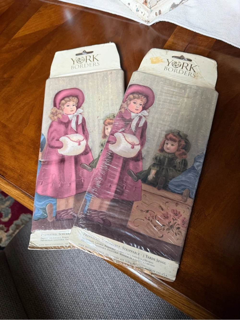 2 Vintage Victorian Dolls York Wallpaper Borders